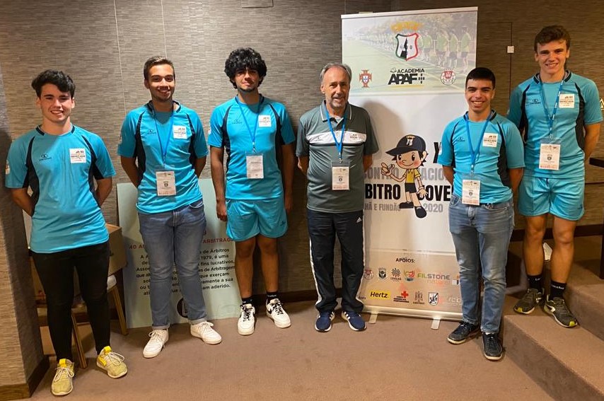 Jovens árbitros da AF Setúbal presentes no XIX ENAJ 