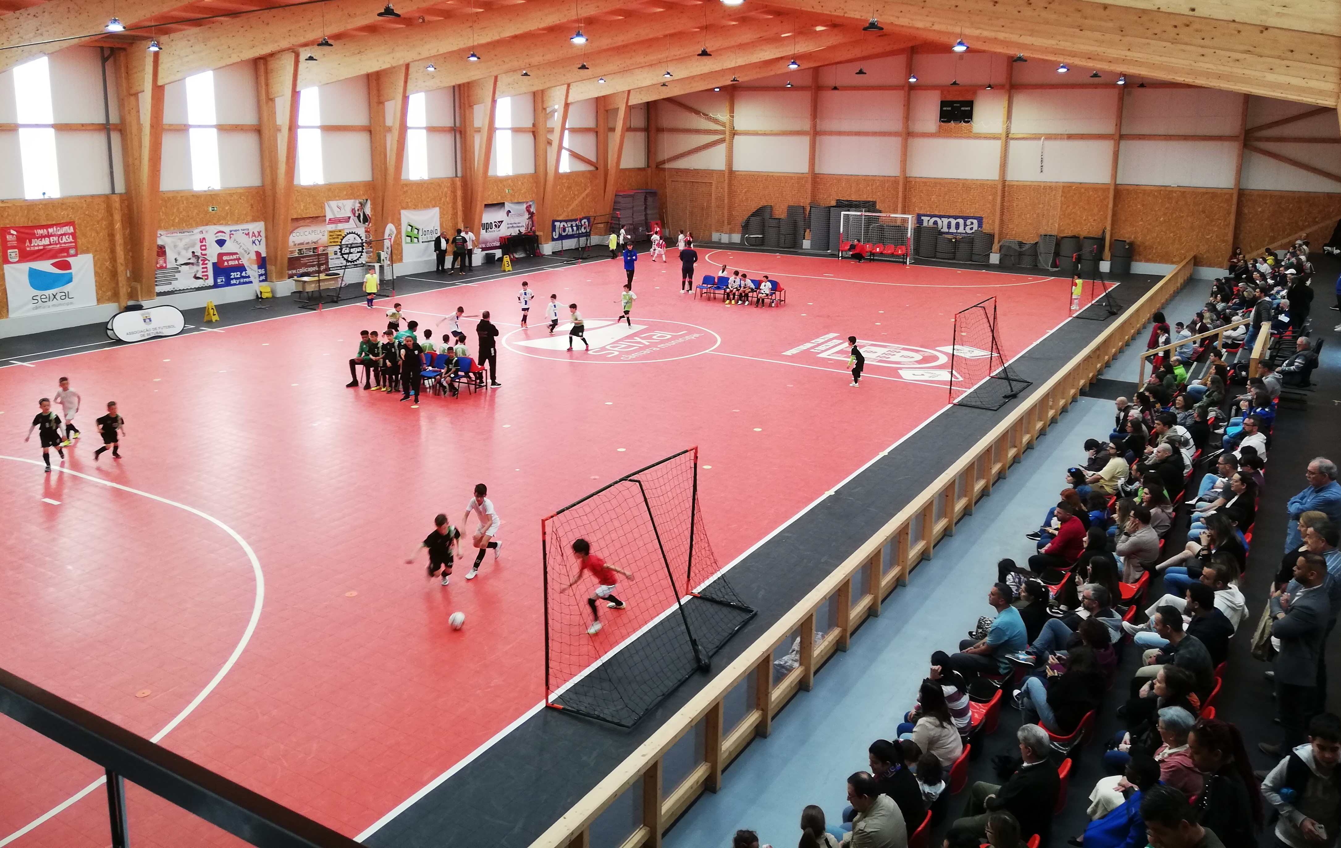 JOGA + Futsal reforçou divertimento no PCR 