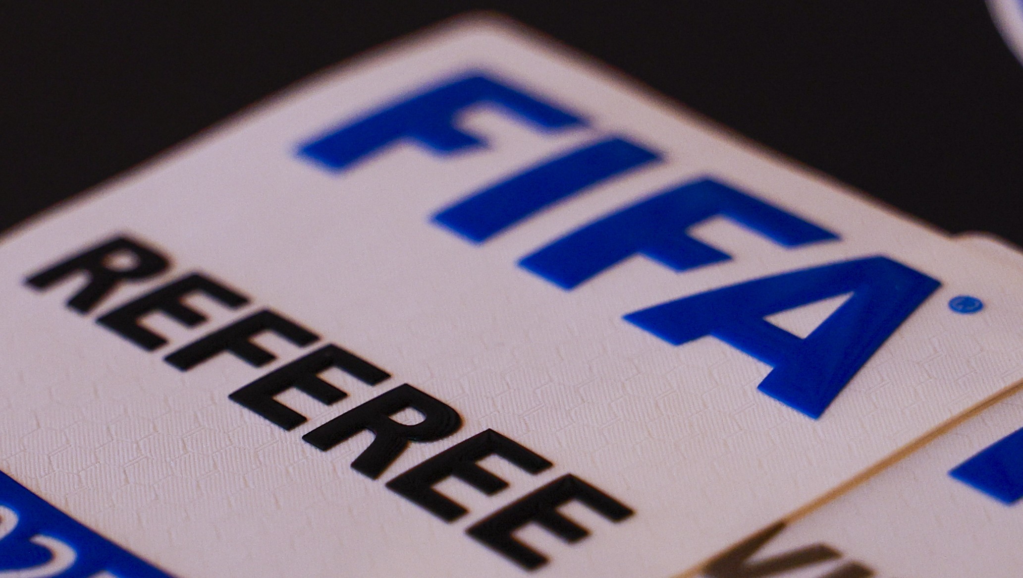 Árbitros AF Setúbal recebem insígnias FIFA