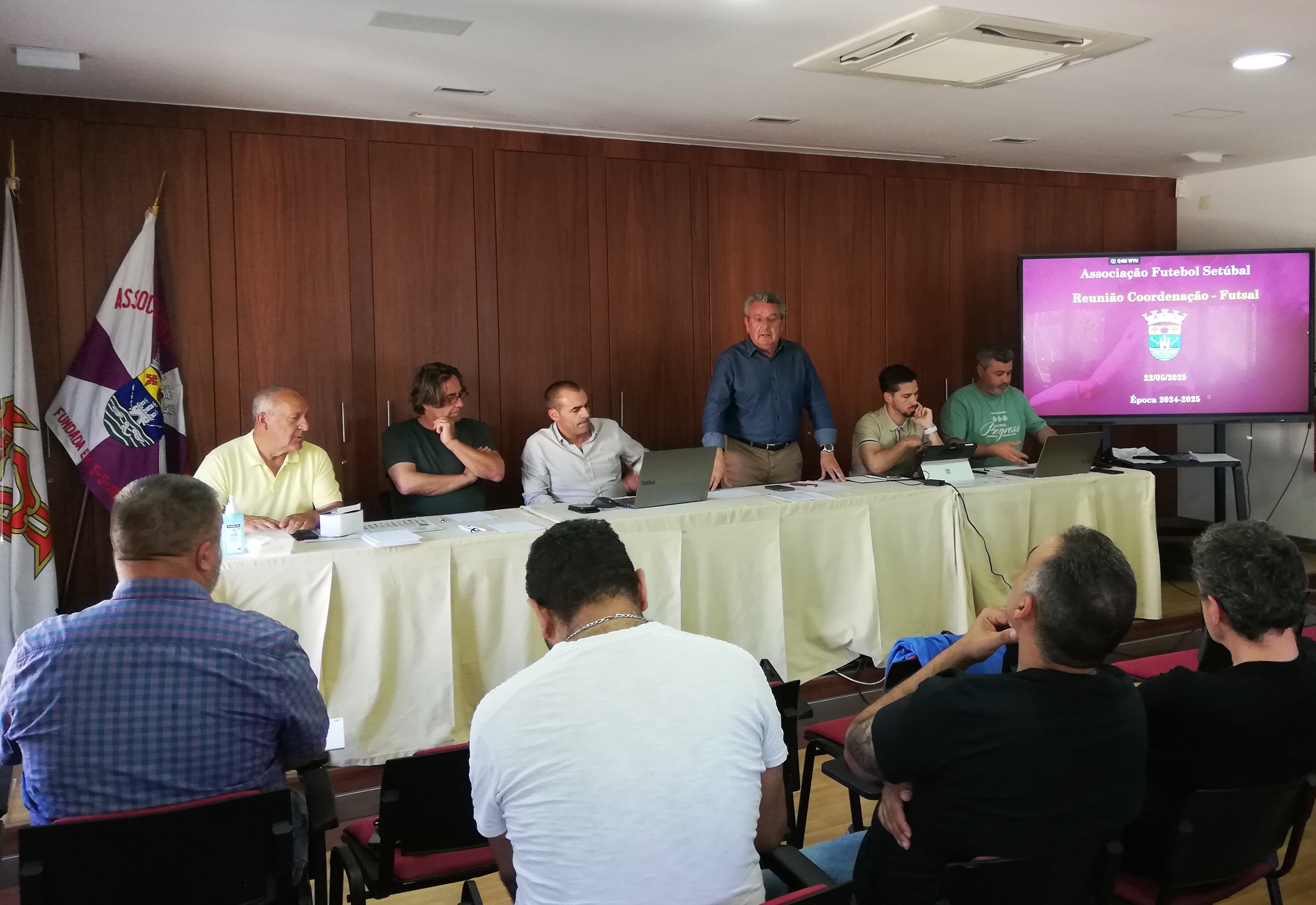 AF Setúbal reuniu com clubes em nome do futsal