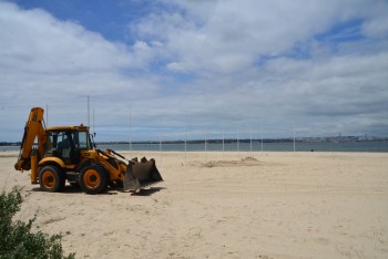 Barreiro apresenta novo campo de futebol de praia